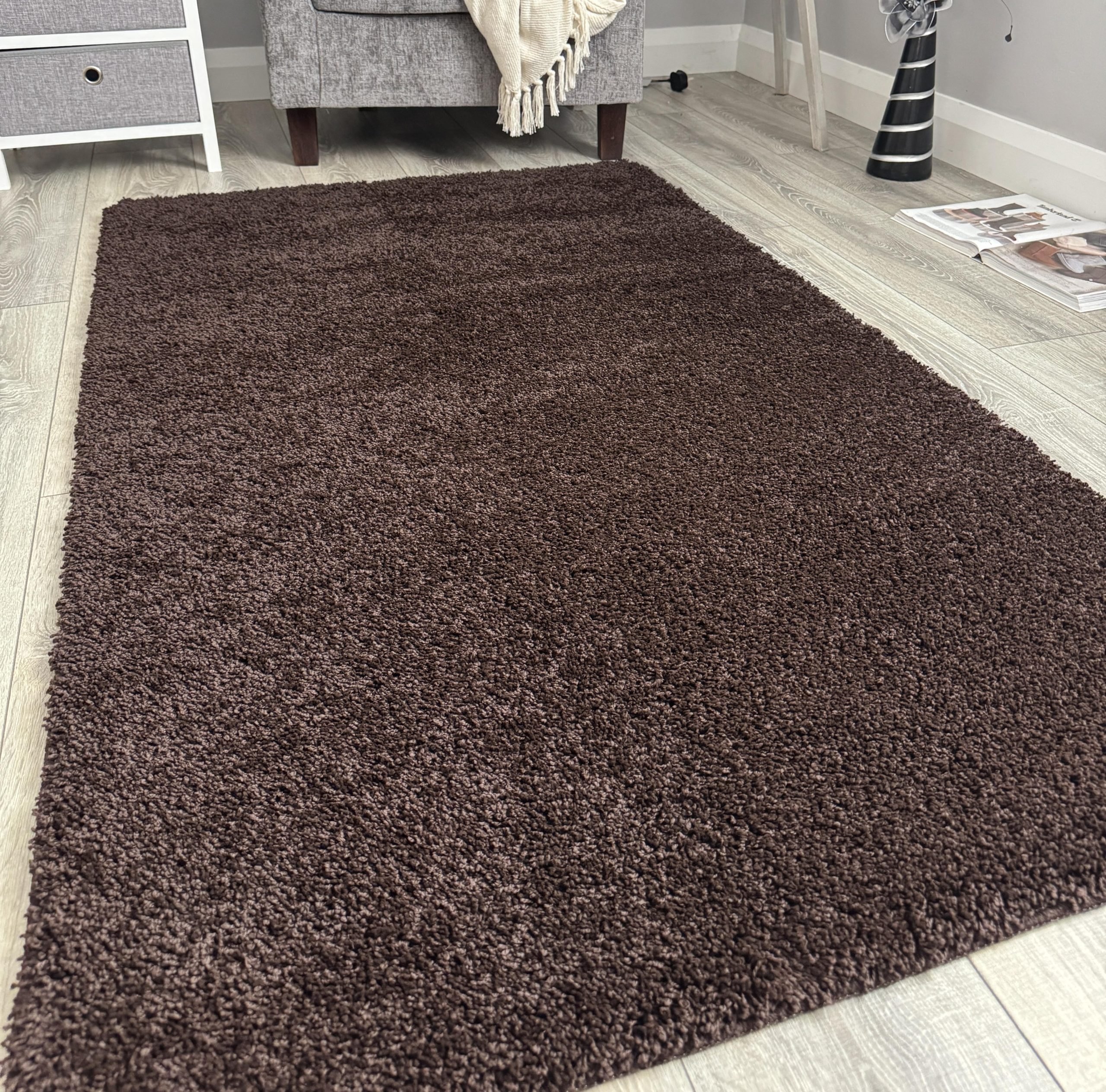 Chocolate Brown Husky Thick Shaggy Machine Washable Rug