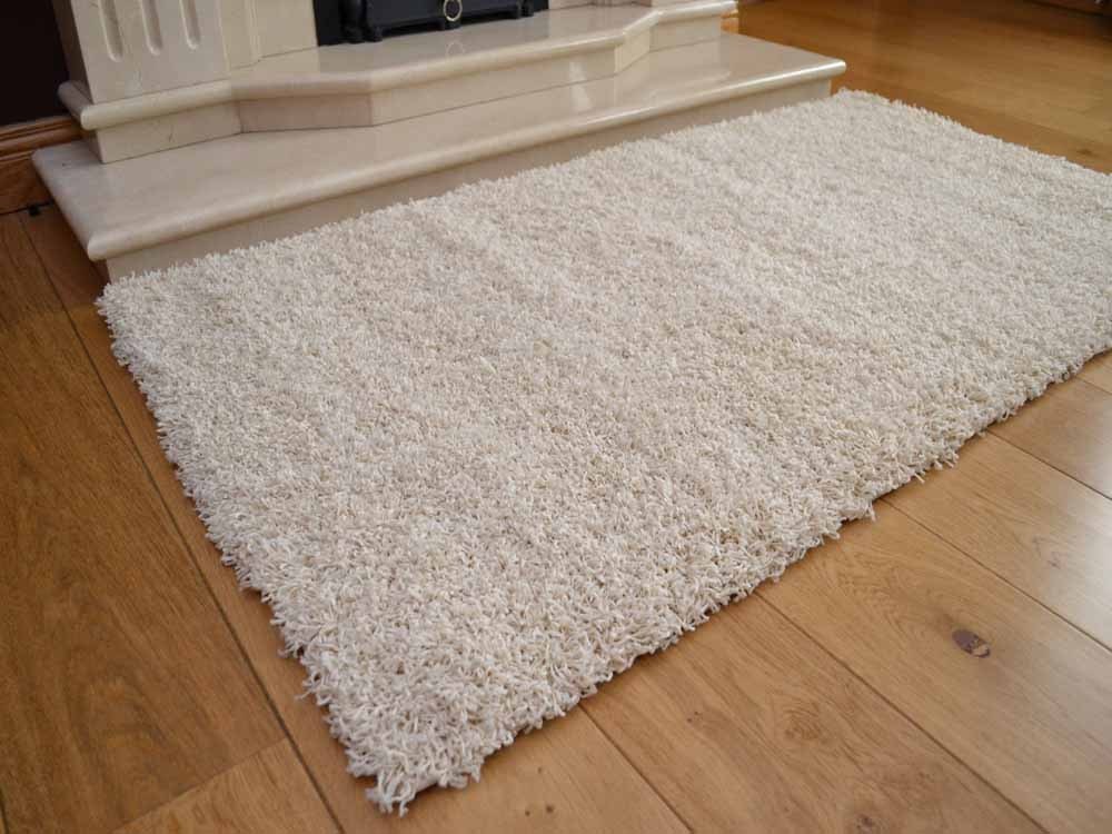 Ivory Cream Soft Touch Shaggy Rug
