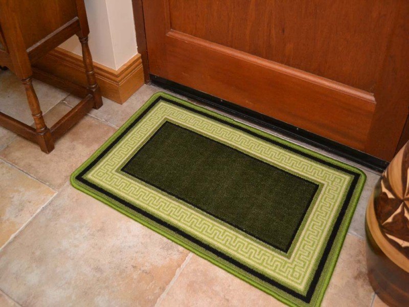 Riviera Green And Black Greek Key Non Slip Machine Washable Rug (Kitchen Rugs)