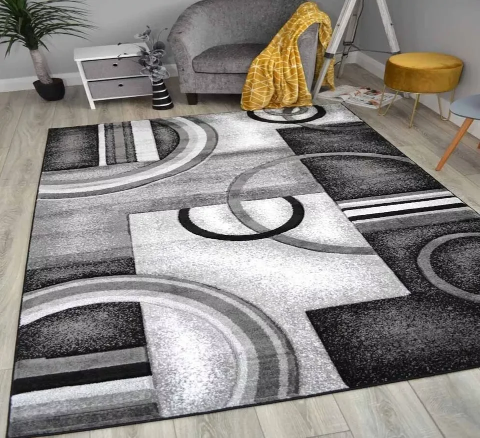 Sahara Circles Black